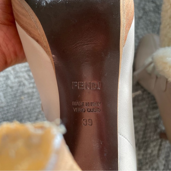 FENDI Shearling-Lined Ankle Boots Size 39 - Picture 13 of 14